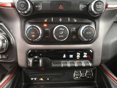 Used 2019 RAM 1500 Rebel w/ Rebel Level 2 Equipment Group AWD/4WD image 17