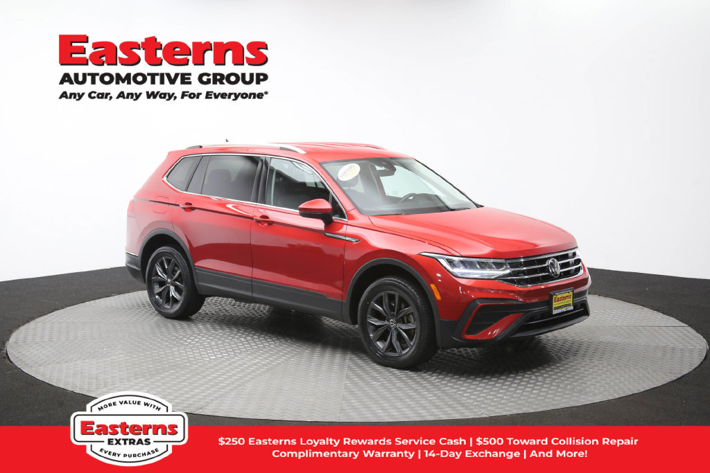Used 2023 Volkswagen Tiguan SE AWD/4WD image 47