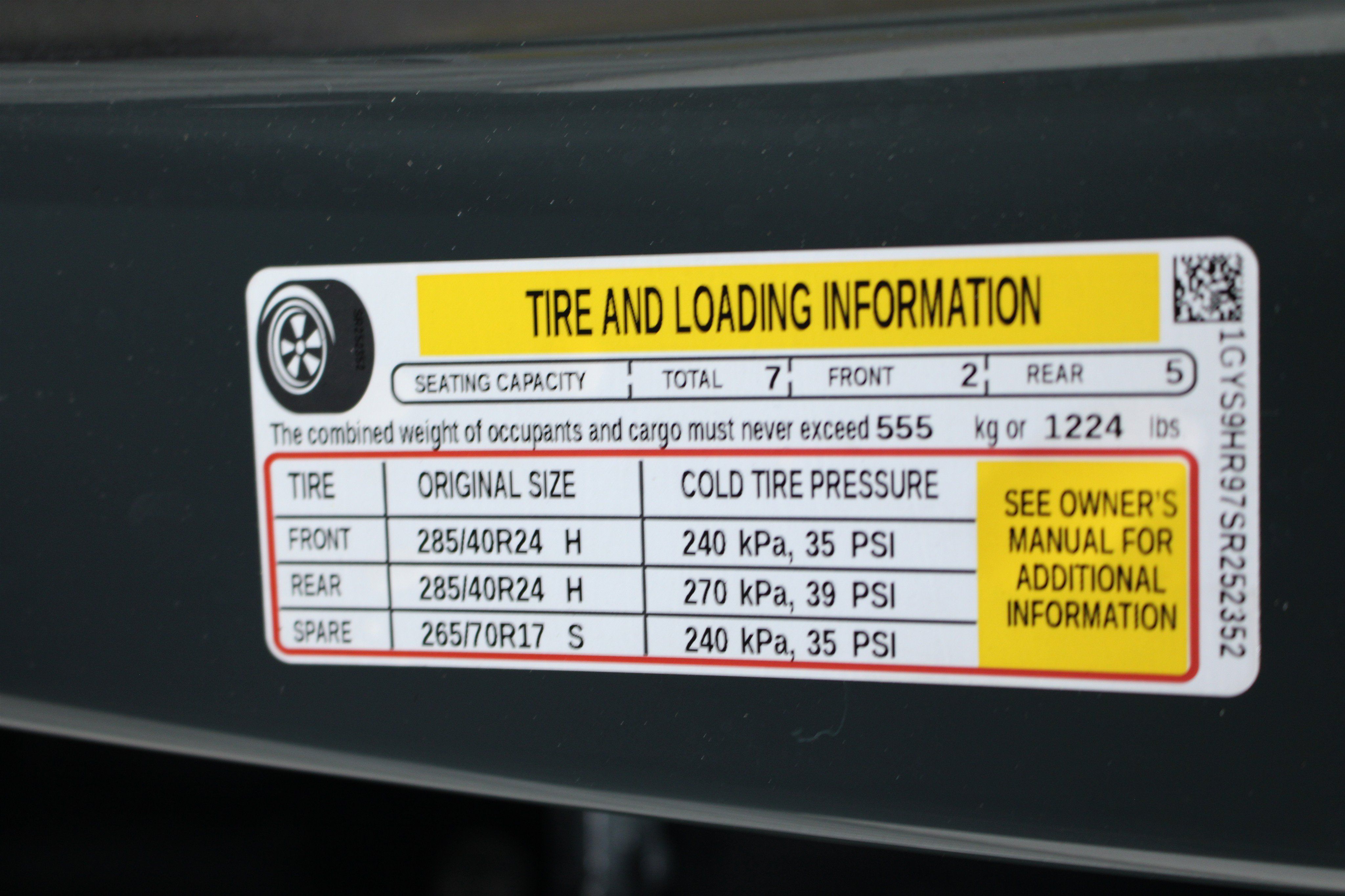 Certified 2025 Cadillac Escalade V AWD/4WD image 43