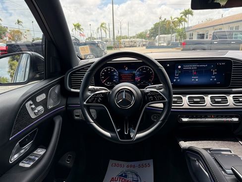 Used 2025 Mercedes-Benz GLE 450 4MATIC image 17