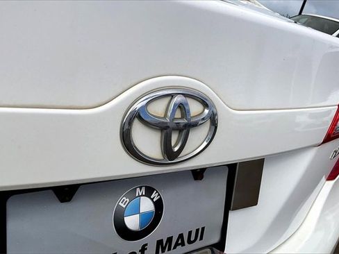 Used 2013 Toyota Camry LE image 31