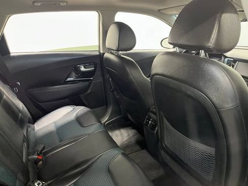 Used 2019 Kia Niro EX Premium FWD image 14