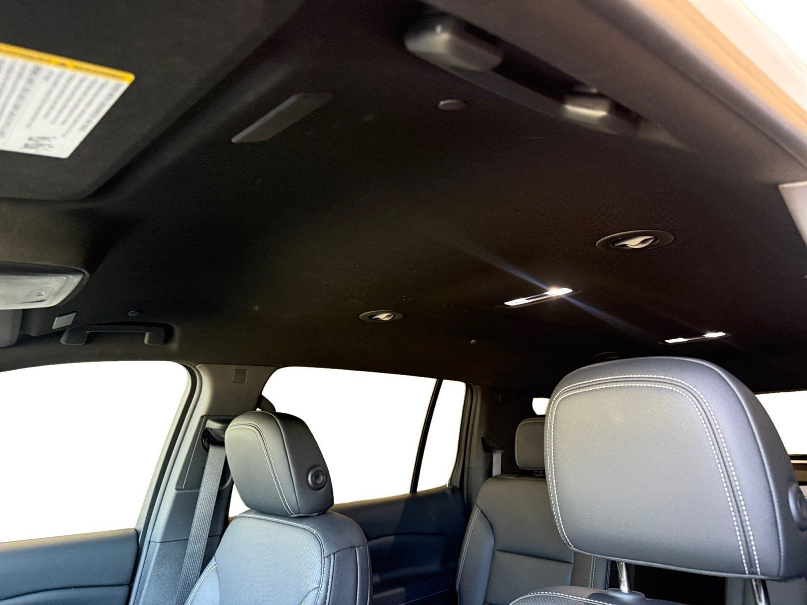 Used 2026 Chevrolet Traverse LT FWD image 22