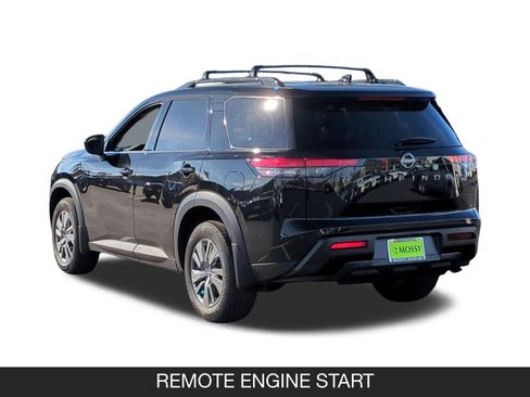 New 2026 Nissan Pathfinder SV image 7
