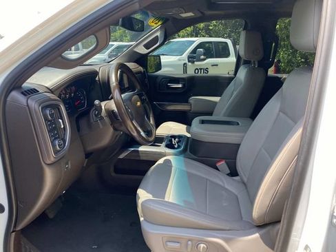 Used 2020 Chevrolet Silverado 1500 LTZ w/ LTZ Premium Package AWD/4WD image 11