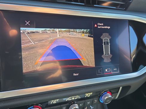 Used 2022 Audi Q3 2.0T Premium w/ Convenience Package image 22