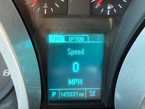 Used 2016 Chevrolet Equinox LS AWD/4WD image 13