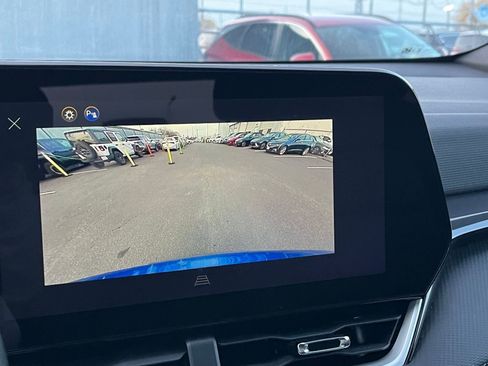 Used 2025 Chevrolet Equinox LT image 17