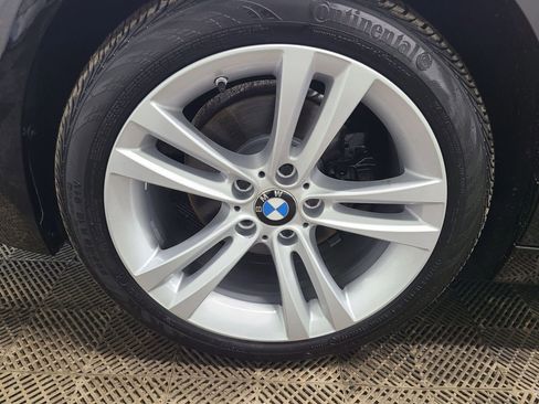 Used 2018 BMW 330i xDrive Sedan w/ Convenience Package AWD/4WD image 18