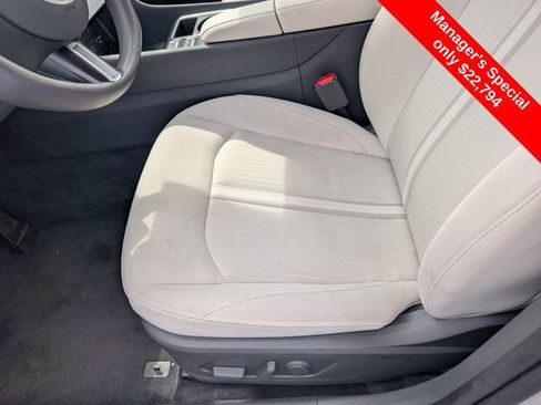 Used 2025 Hyundai Sonata SEL FWD image 22