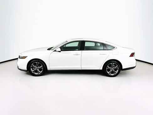 Used 2024 Honda Accord EX image 4