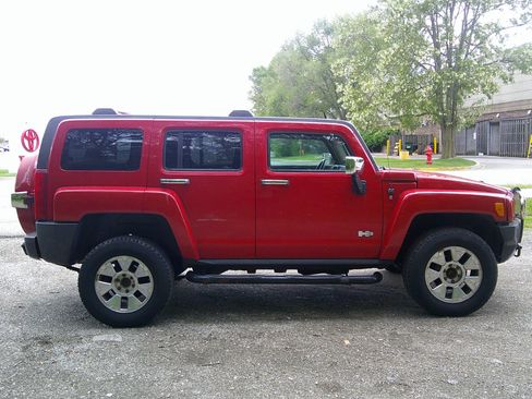 Used 2009 HUMMER H3 X image 7
