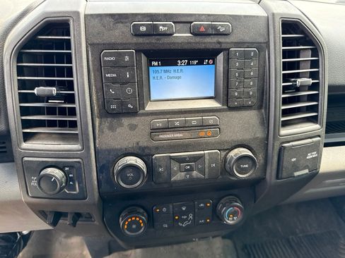 Used 2022 Ford F250 XL w/ Power Equipment Group AWD/4WD image 23