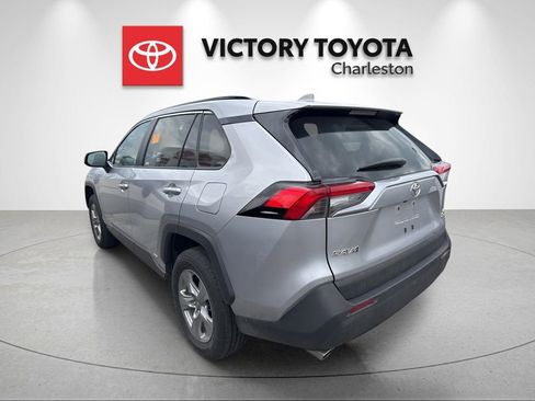 Used 2025 Toyota RAV4 XLE image 4