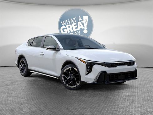 New 2026 Kia K4 GT-Line image 8