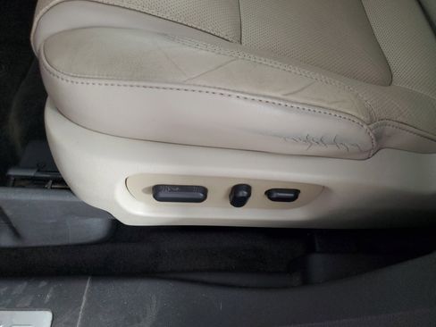 Used 2015 Ford Explorer Limited w/ Equipment Group 301A image 28