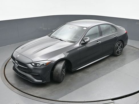 Used 2022 Mercedes-Benz C 300 4MATIC Sedan image 14