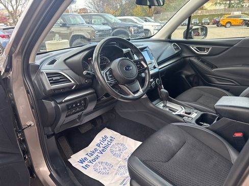 Certified 2022 Subaru Forester Premium image 19