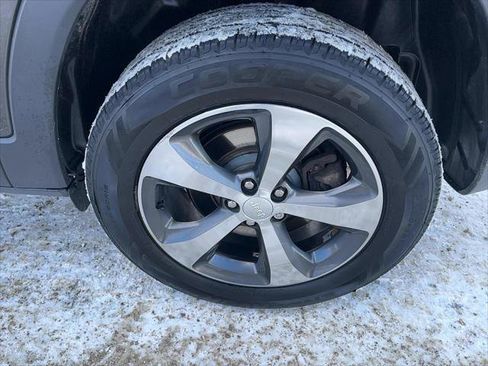 Certified 2019 Jeep Cherokee Limited image 8