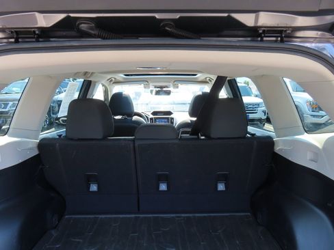 Used 2021 Subaru Forester Premium AWD/4WD image 35