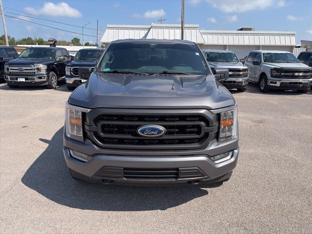 Used 2022 Ford F150 XLT w/ Equipment Group 302A High AWD/4WD image 9