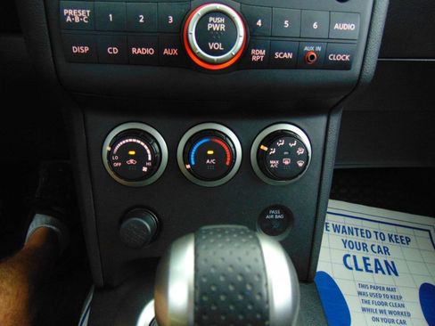 Used 2008 Nissan Rogue SL FWD image 15