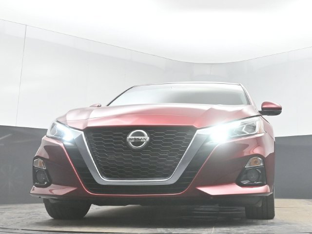 Used 2020 Nissan Altima 2.5 Platinum FWD image 44
