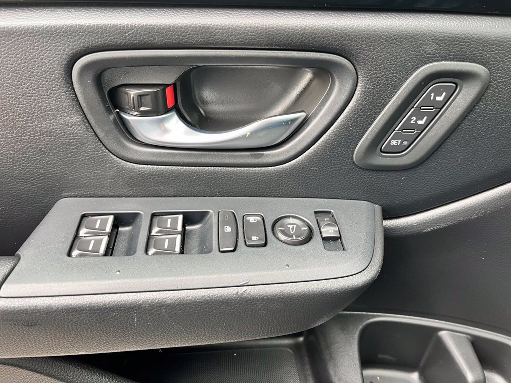 Used 2025 Honda Pilot EX-L image 21