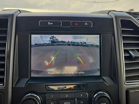 Used 2020 Ford F150 XLT image 13