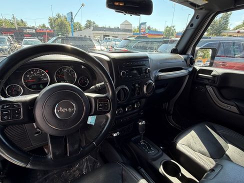 Used 2013 Jeep Wrangler Unlimited Sport AWD/4WD image 9