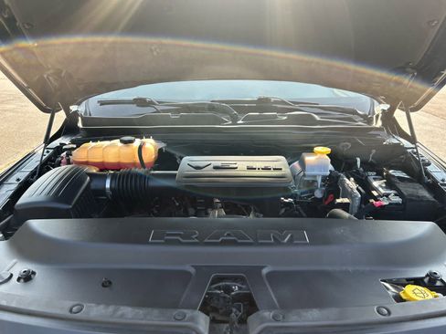 Used 2022 RAM 1500 Big Horn w/ Built-to-serve Edition image 28