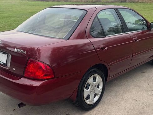 Used 2004 Nissan Sentra S image 6