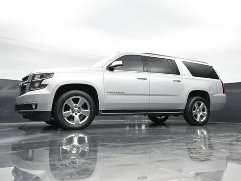 Used 2016 Chevrolet Suburban LT AWD/4WD image 48