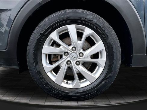 Used 2019 Hyundai Tucson SE FWD image 32