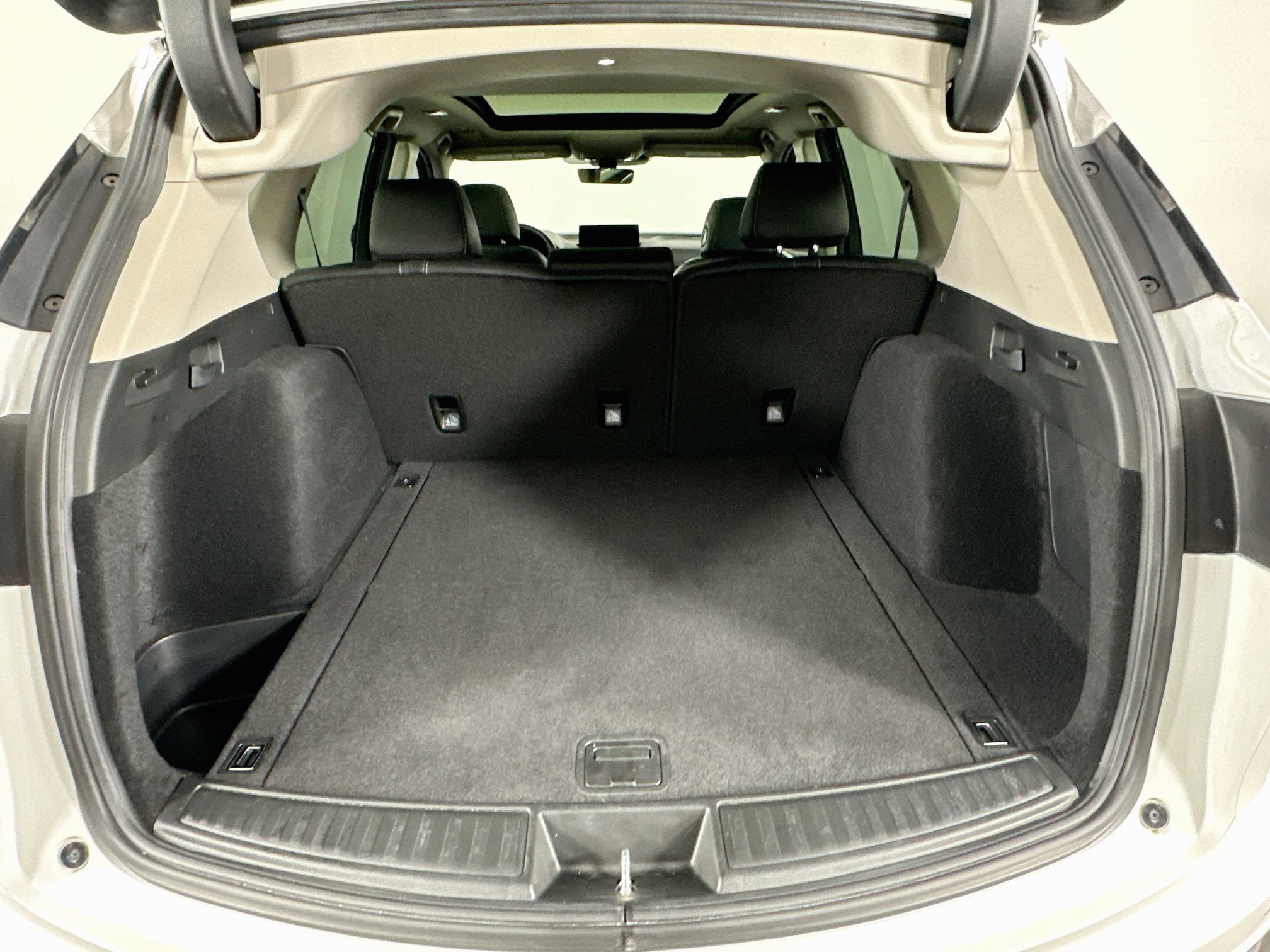 Used 2024 Acura RDX w/ Technology Package AWD/4WD image 30