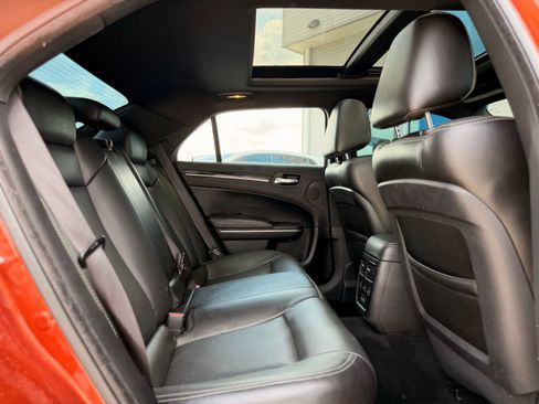 Used 2021 Chrysler 300 S w/ S Model Appearance Package RWD image 33