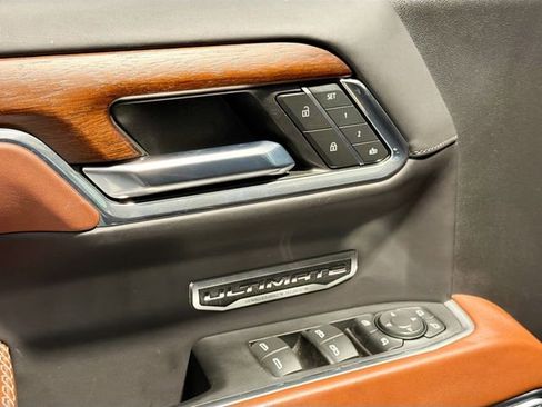 Used 2024 GMC Sierra 1500 Denali Ultimate image 17