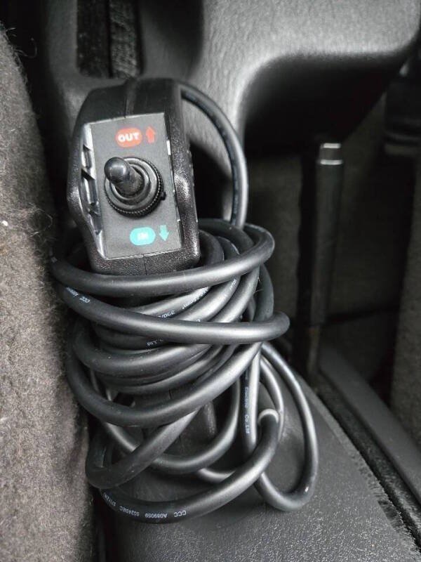 Used 2000 Jeep Wrangler Sport AWD/4WD image 28
