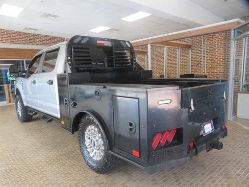 Used 2022 Ford F250 XL w/ STX Appearance Package AWD/4WD image 6