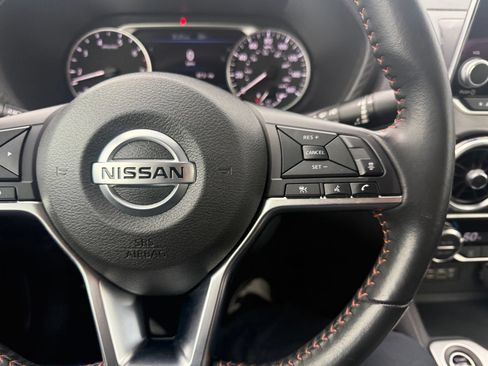 Used 2023 Nissan Sentra SR w/ Midnight Edition Package FWD image 19
