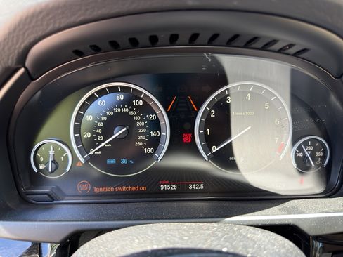 Used 2016 BMW X5 xDrive40e AWD/4WD image 5
