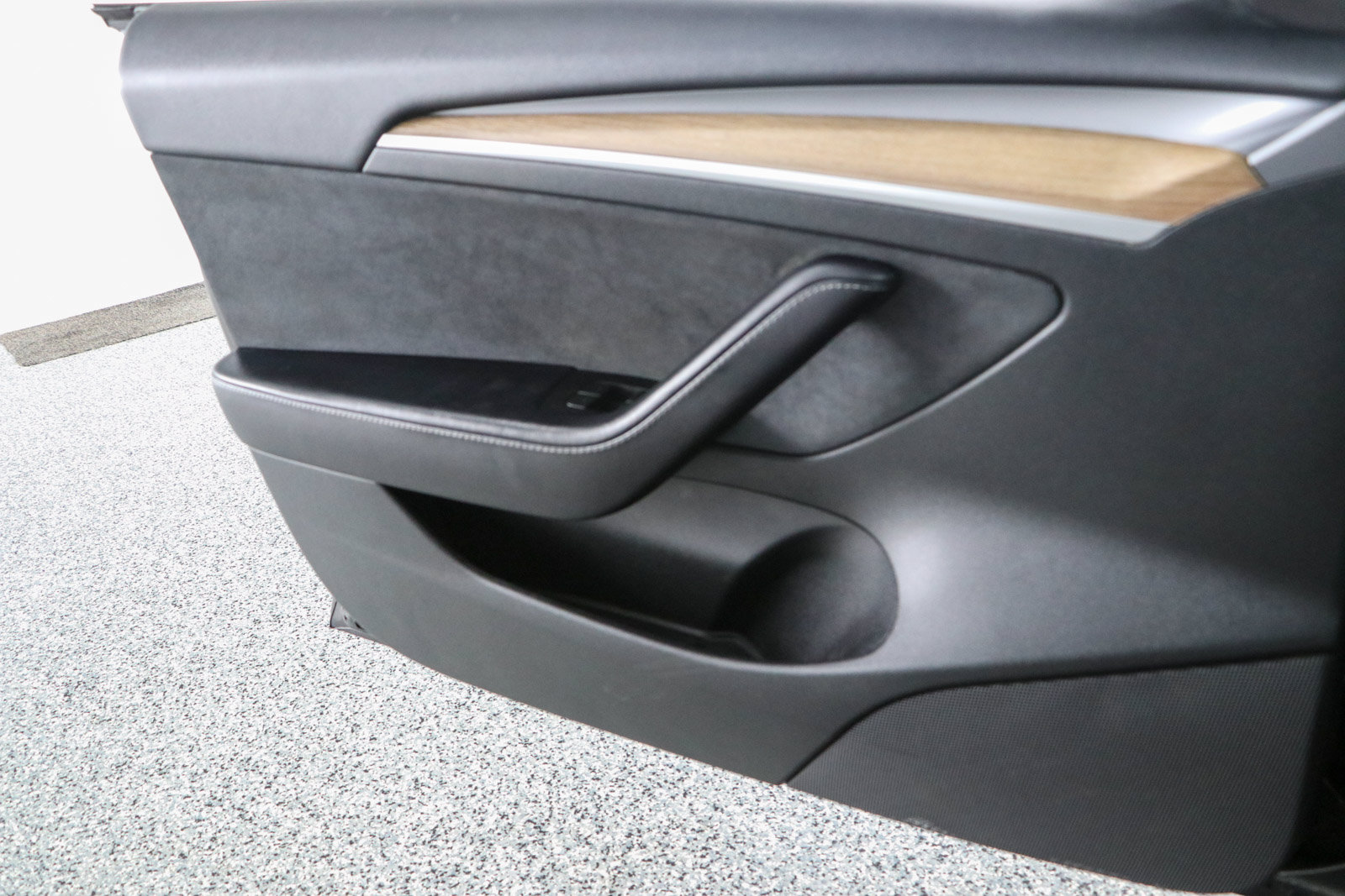 Used 2023 Tesla Model 3 Standard Range RWD image 19