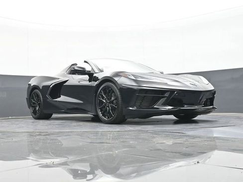Used 2023 Chevrolet Corvette Stingray Premium Conv w/ Battery Protection Package RWD image 49