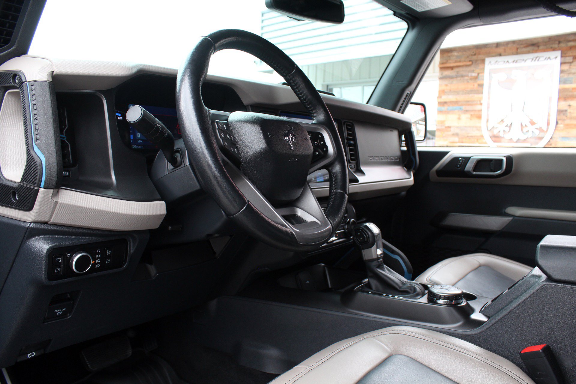 Used 2023 Ford Bronco Wildtrak AWD/4WD image 43