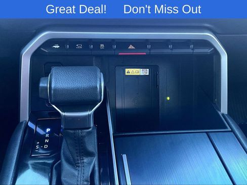 Used 2024 Toyota Tundra Platinum image 41