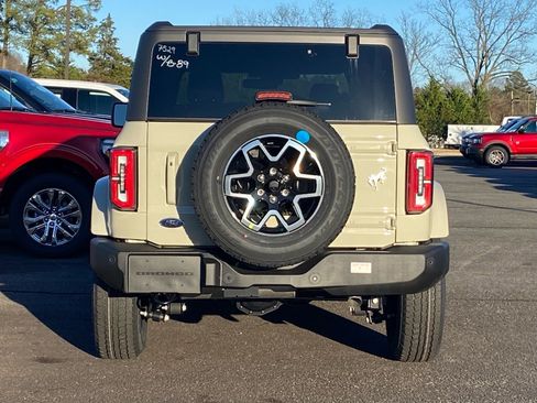 New 2025 Ford Bronco Outer Banks AWD/4WD image 5