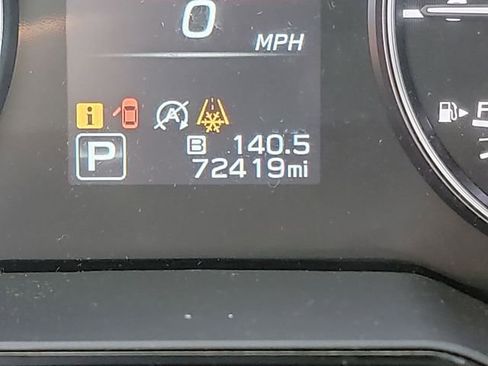 Used 2024 Subaru Outback Premium image 14