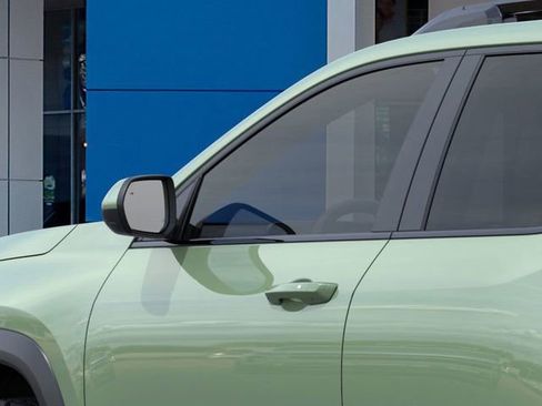 New 2026 Chevrolet Equinox ACTIV image 12