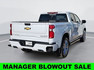 New 2026 Chevrolet Silverado 1500 High Country AWD/4WD video 3