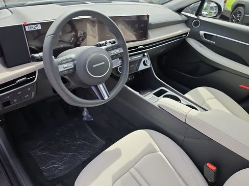 New 2026 Hyundai Sonata SEL FWD image 15